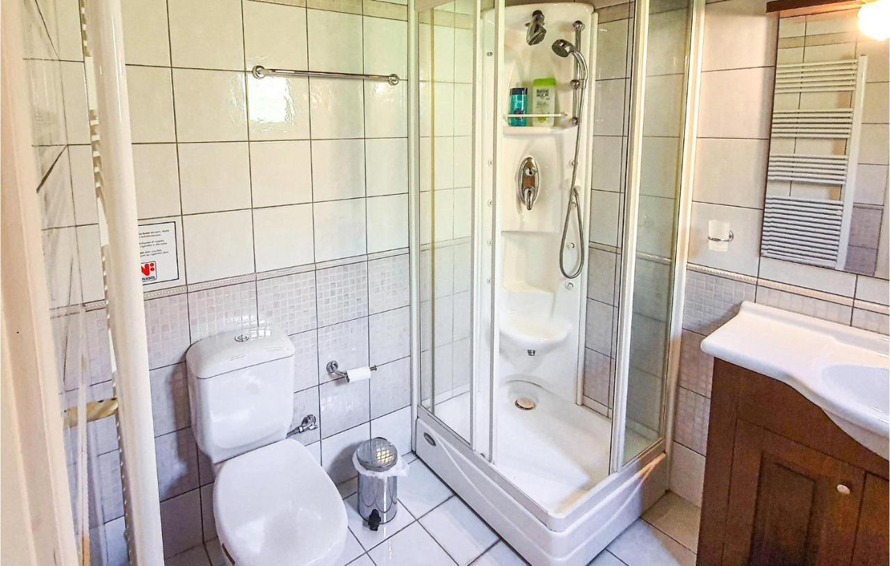 Lovely Home In Kiato With Wifi 외부 사진